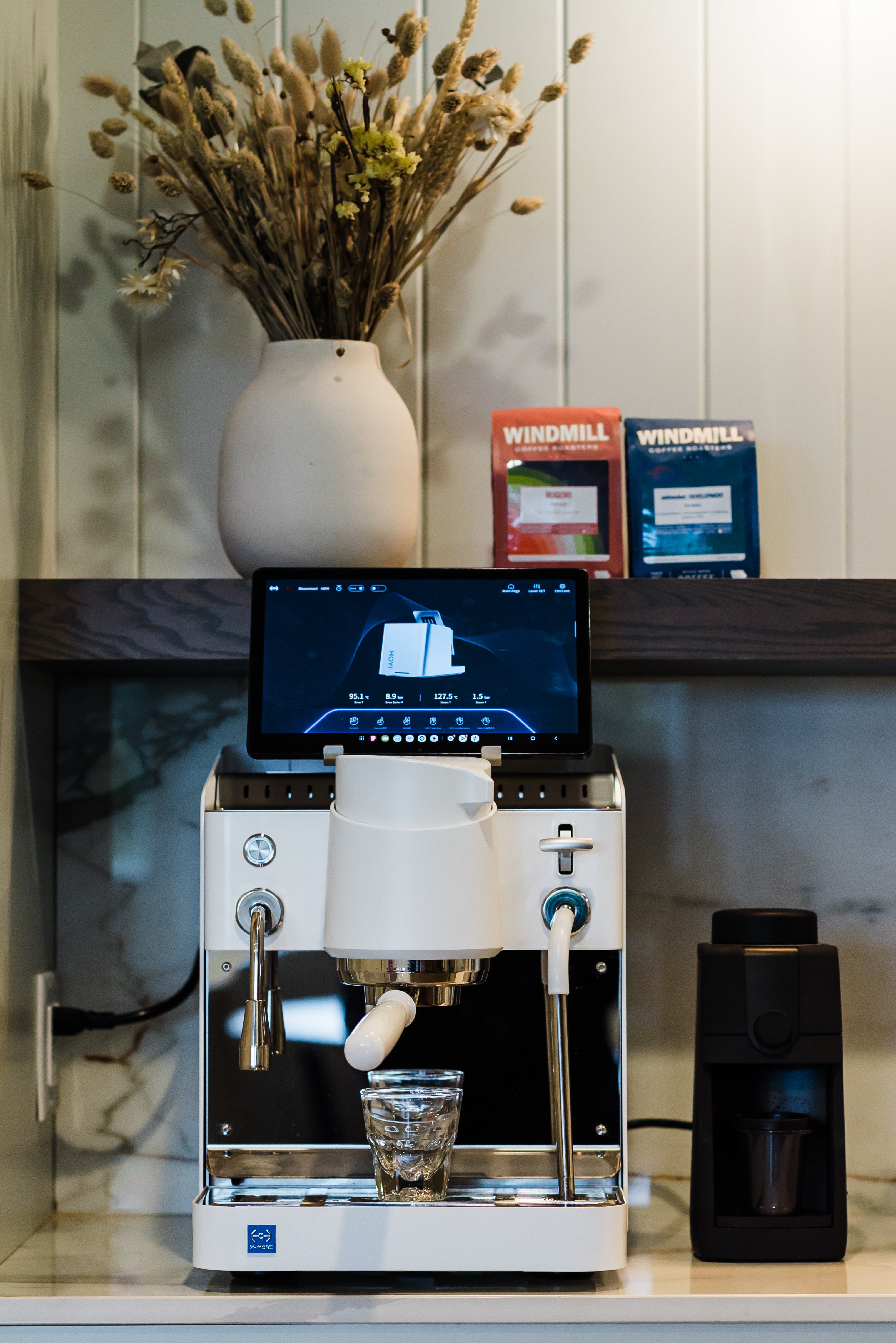 X-More : HOYI | Windmill Coffee Roasters | Espresso Machine